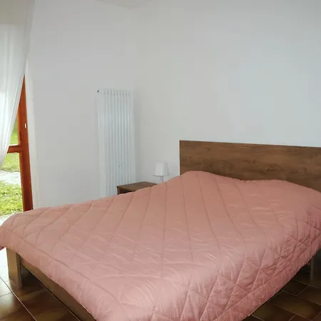 Lovingstresa3 Giardino Del Διαμέρισμα